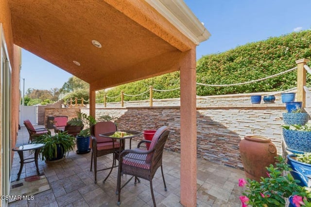 2526 Glenhurst Court, Simi Valley, CA 93063 — photo 25 of 32