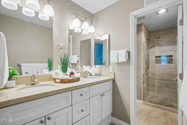534 Holly Avenue, Oxnard, CA 93036 — photo 16 of 30