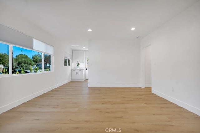 5547 Shoup, Woodland Hills, CA 91367 — photo 14 of 42