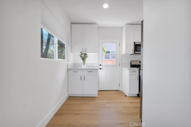 5547 Shoup, Woodland Hills, CA 91367 — photo 21 of 42