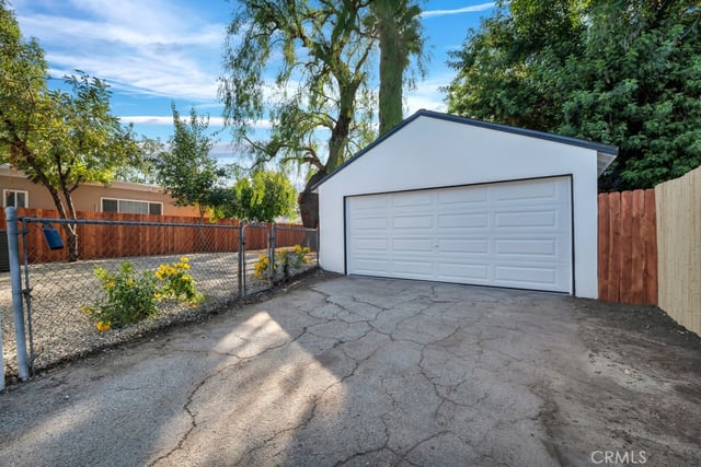 5547 Shoup, Woodland Hills, CA 91367 — photo 29 of 42