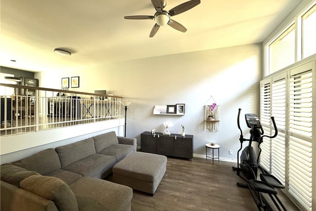 9000 Vanalden Avenue 158, Northridge, CA 91324 — photo 4 of 32