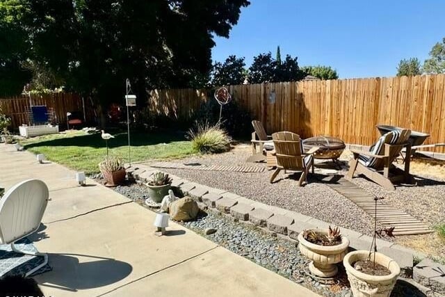 4049 Saddleback, Palmdale, CA 93552 — photo 41 of 45