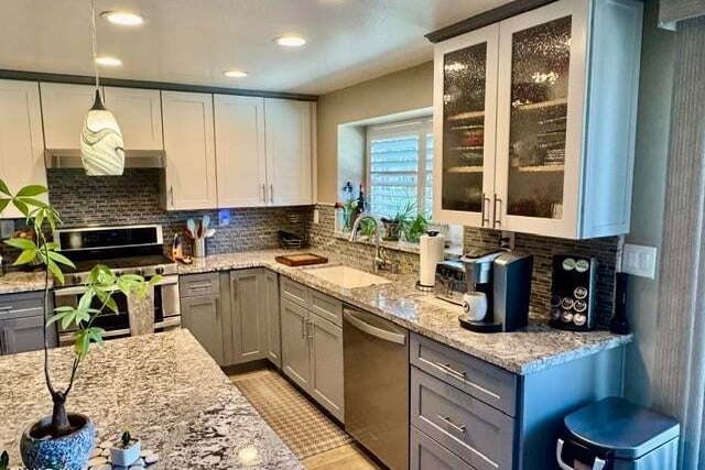 4049 Saddleback, Palmdale, CA 93552 — photo 9 of 45