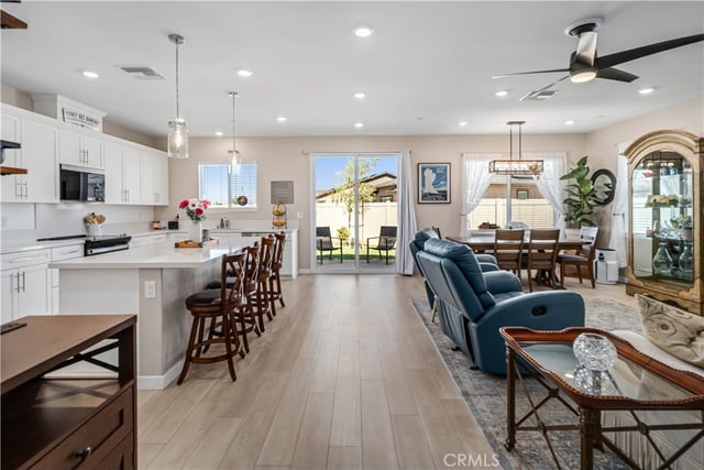 5609 W K13, Lancaster, CA 93536 — photo 7 of 37