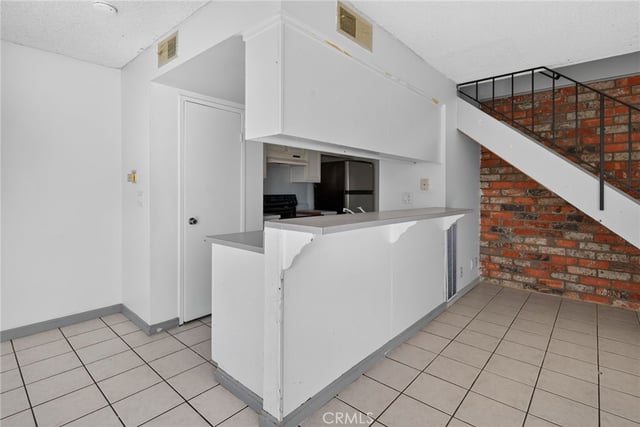 672 Avenida Del Platino, Newbury Park, CA 91320 — photo 10 of 30