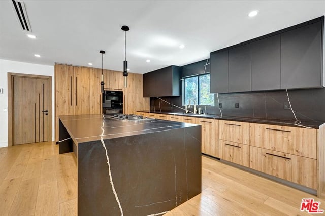 3855 Corbin Avenue, Los Angeles, CA 91356 — photo 11 of 34