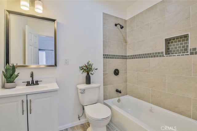 2512 W 60th Street, Los Angeles, CA 90043 — photo 22 of 37