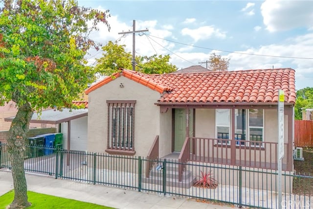 2512 W 60th Street, Los Angeles, CA 90043 — photo 6 of 37