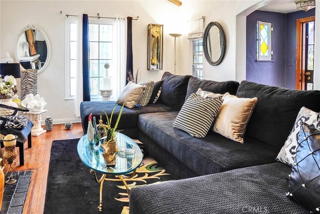 2028 W 84th, Los Angeles, CA 90047 — photo 9 of 22