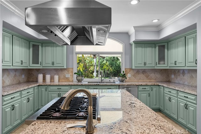 10909 Willowbrae Avenue, Chatsworth, CA 91311 — photo 8 of 72