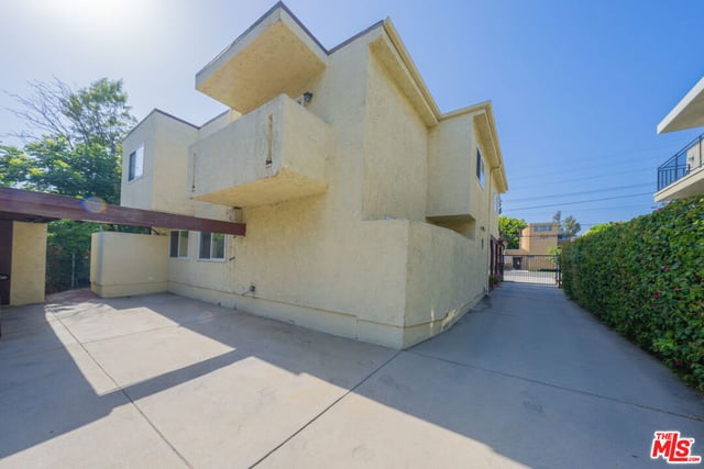 11120 Moorpark Street 2, Toluca Lake, CA 91602 — photo 21 of 21