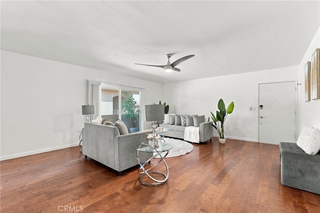 933 11th Street 9, Santa Monica, CA 90403 — photo 12 of 22