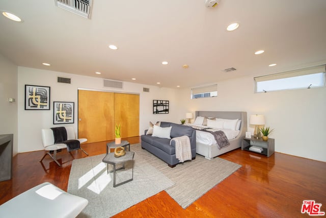 46 Rose Avenue, Los Angeles, CA 90291 — photo 29 of 56