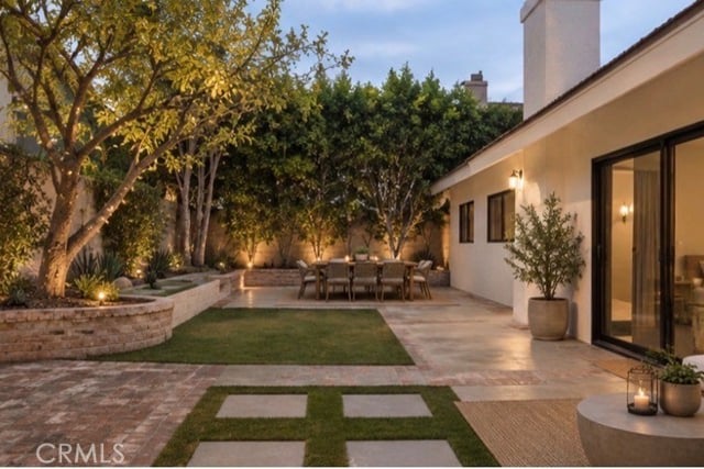 5922 Julian Lane, Tarzana, CA 91356 — photo 34 of 38