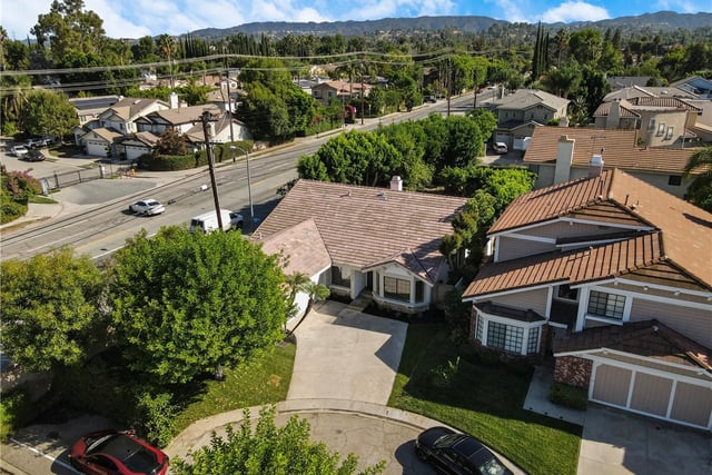 5922 Julian Lane, Tarzana, CA 91356 — photo 37 of 38