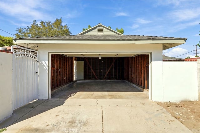 6324 Tampa Avenue, Tarzana, CA 91335 — photo 31 of 32