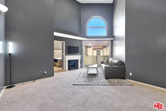 620 S Gramercy Place 432, Los Angeles, CA 90005 — photo 19 of 64
