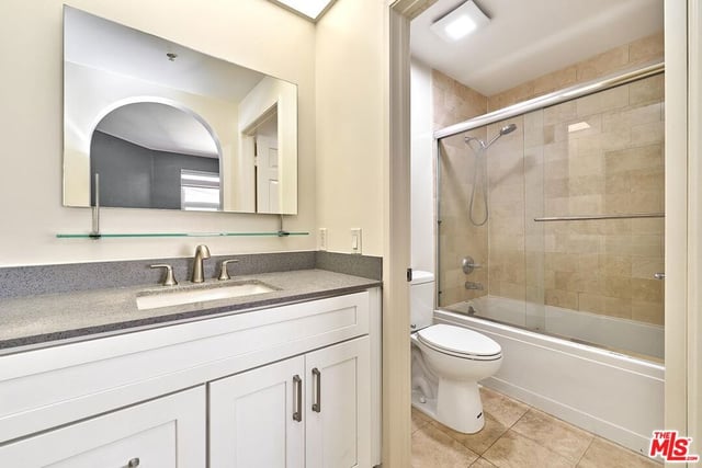 620 S Gramercy Place 432, Los Angeles, CA 90005 — photo 31 of 64