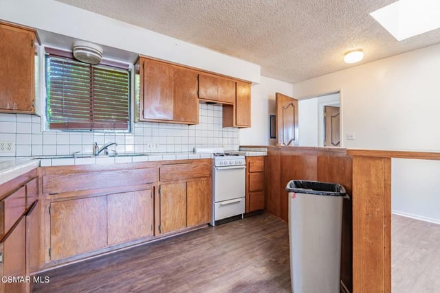 10517 Penrose Street, Sun Valley, CA 91352 — photo 50 of 87