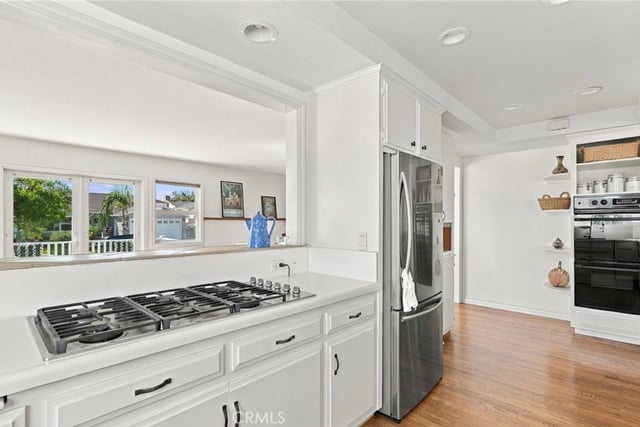 1706 Miracosta, San Pedro, CA 90732 — photo 17 of 37