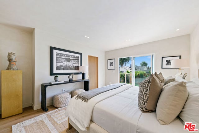 440 W Fairview Boulevard, Inglewood, CA 90302 — photo 22 of 38