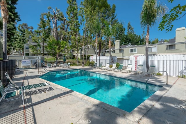 22139 Burbank Boulevard 7, Woodland Hills, CA 91367 — photo 27 of 30