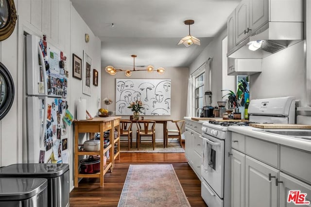 2652 N Beachwood Drive, Los Angeles, CA 90068 — photo 19 of 42