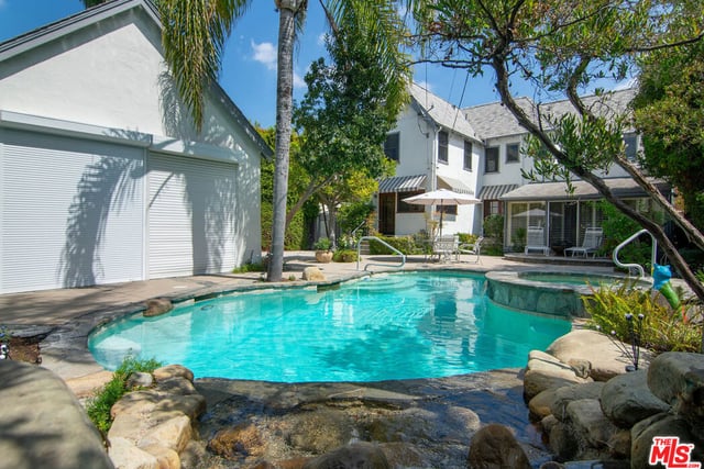 531 N June Street, Los Angeles, CA 90004 — photo 25 of 32