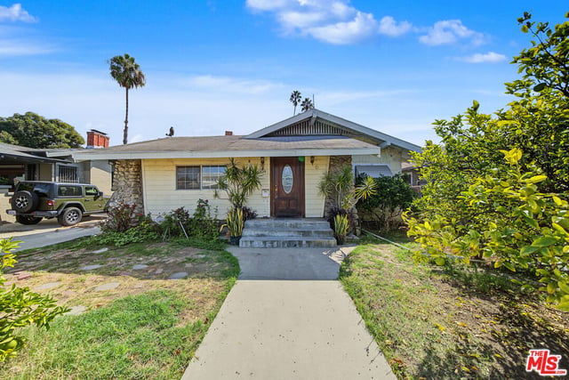 154 S Hobart Boulevard, Los Angeles, CA 90004 — photo 31 of 32