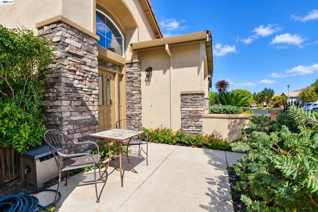 1117 Burghley Ln, Brentwood, CA 94513 — photo 4 of 52