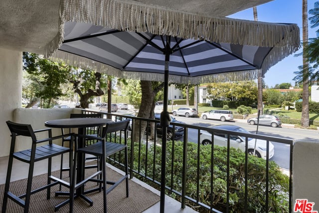 330 W California Boulevard 101, Pasadena, CA 91105 — photo 32 of 49
