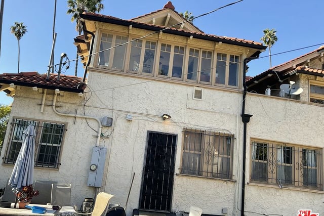 2068 S Hobart Boulevard, Los Angeles, CA 90018 — photo 20 of 21