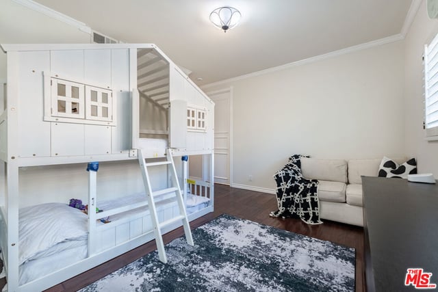 10531 Ashton Avenue 202, Los Angeles, CA 90024 — photo 12 of 23