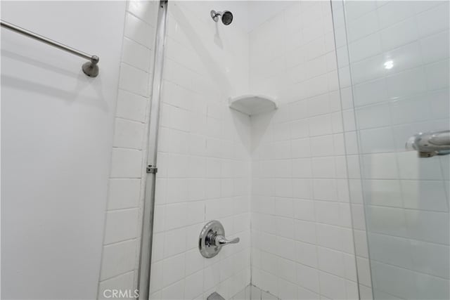 1264 S Arizona Avenue, Los Angeles, CA 90022 — photo 13 of 28