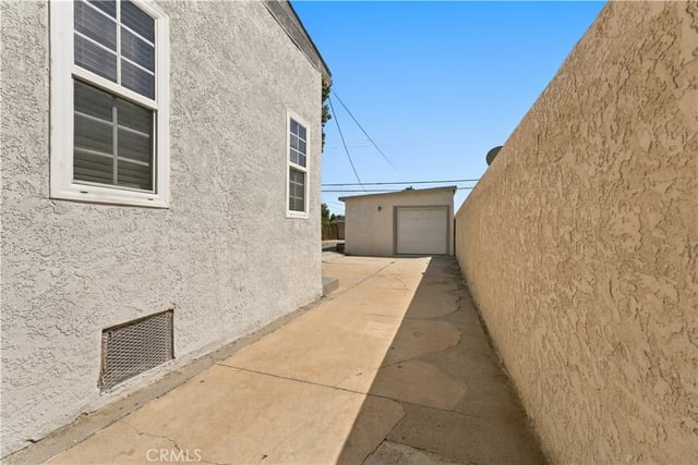 1264 S Arizona Avenue, Los Angeles, CA 90022 — photo 24 of 28