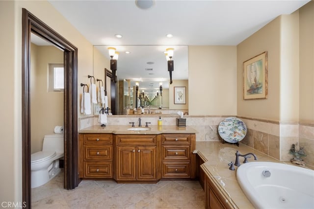 215 The Toledo, Long Beach, CA 90803 — photo 27 of 44