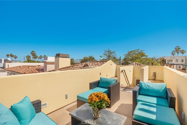 215 The Toledo, Long Beach, CA 90803 — photo 35 of 44