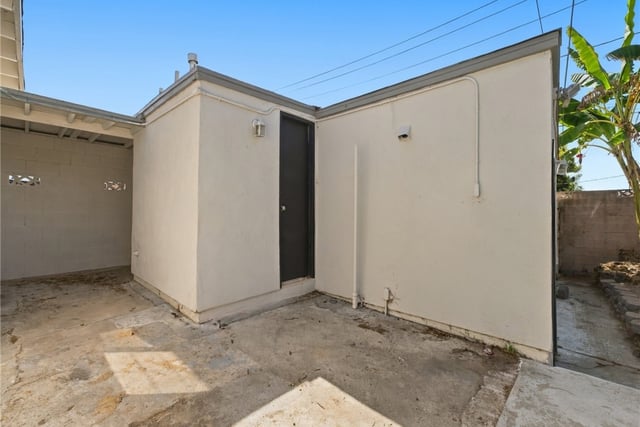 330 W Devonshire Drive, Oxnard, CA 93030 — photo 33 of 40