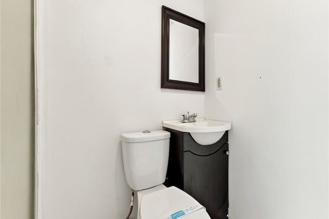 330 W Devonshire Drive, Oxnard, CA 93030 — photo 34 of 40