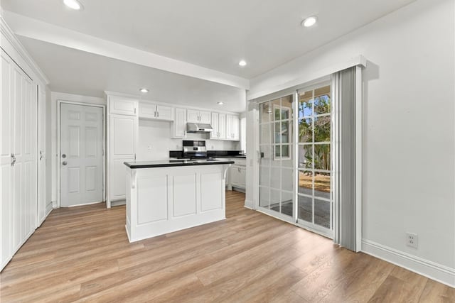 330 W Devonshire Drive, Oxnard, CA 93030 — photo 8 of 40