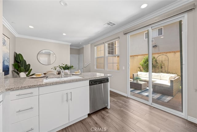 640 S Gladys Ave C, San Gabriel, CA 91776 — photo 12 of 61