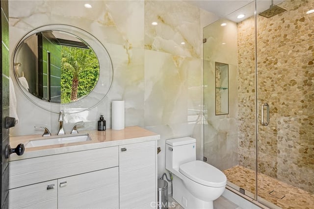5513 Murietta Avenue, Sherman Oaks, CA 91401 — photo 35 of 74