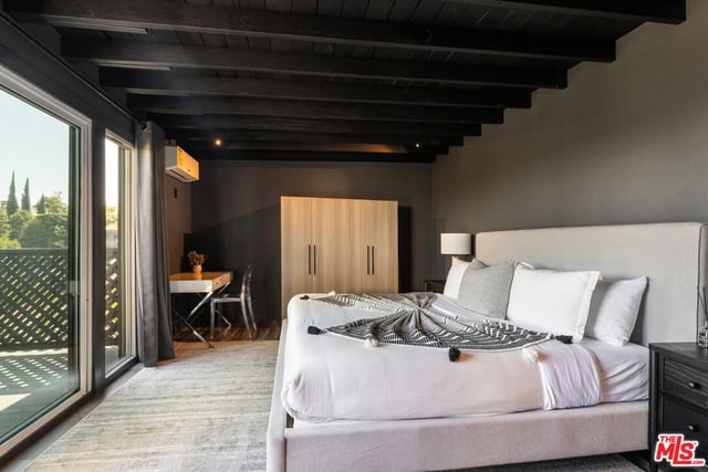 8410 Hollywood Boulevard, Los Angeles, CA 90069 — photo 17 of 59