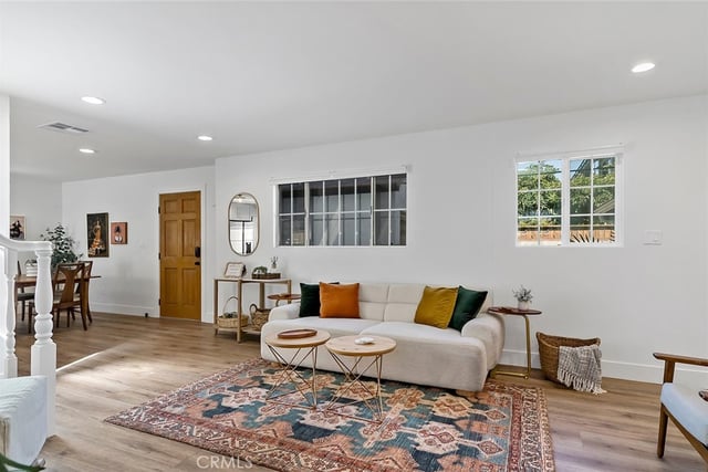 409 N Avon, Burbank, CA 91505 — photo 6 of 34