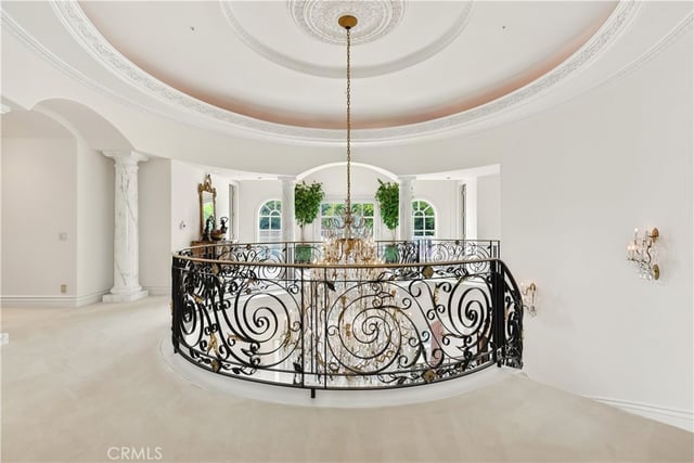 23484 PARK COLOMBO, Calabasas, CA 91302 — photo 19 of 40