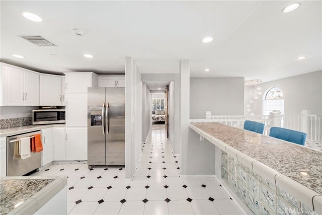 6020 Ocean Boulevard, Long Beach, CA 90803 — photo 22 of 46