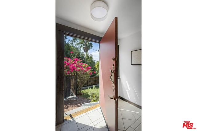 1551 Cerro Gordo Street, Los Angeles, CA 90026 — photo 17 of 54