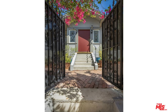 1551 Cerro Gordo Street, Los Angeles, CA 90026 — photo 7 of 54