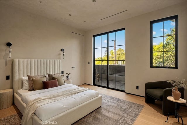 5134 Oakdale, Woodland Hills, CA 91364 — photo 39 of 56